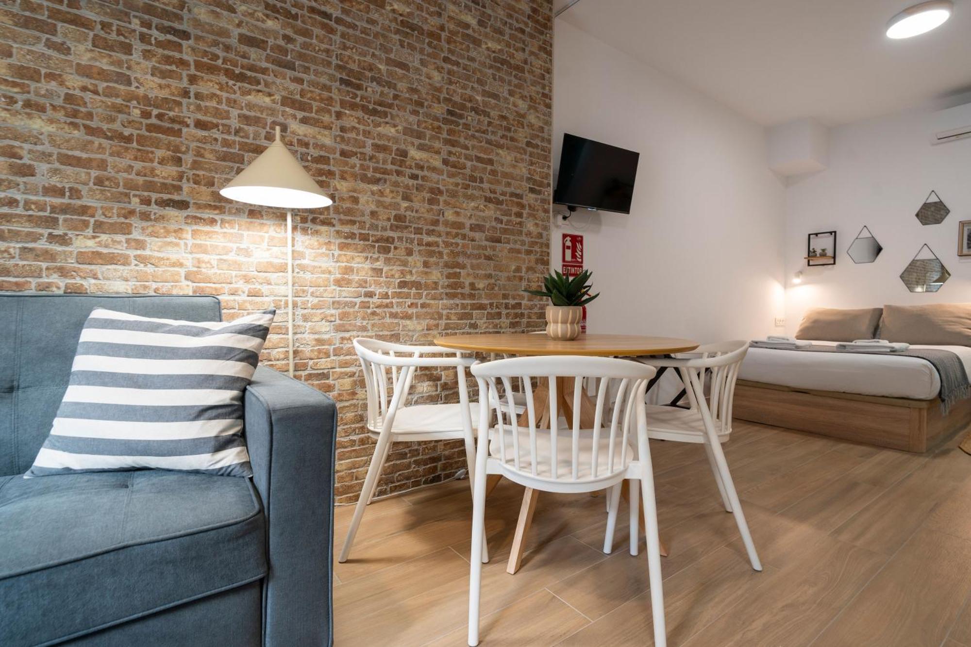 Vlc Host - Ausias March Apartment Valencia Exterior photo